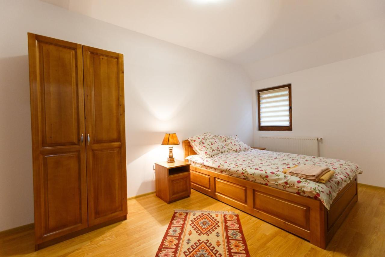 Pensiunea Casoca-Cascada Siriu Extérieur photo